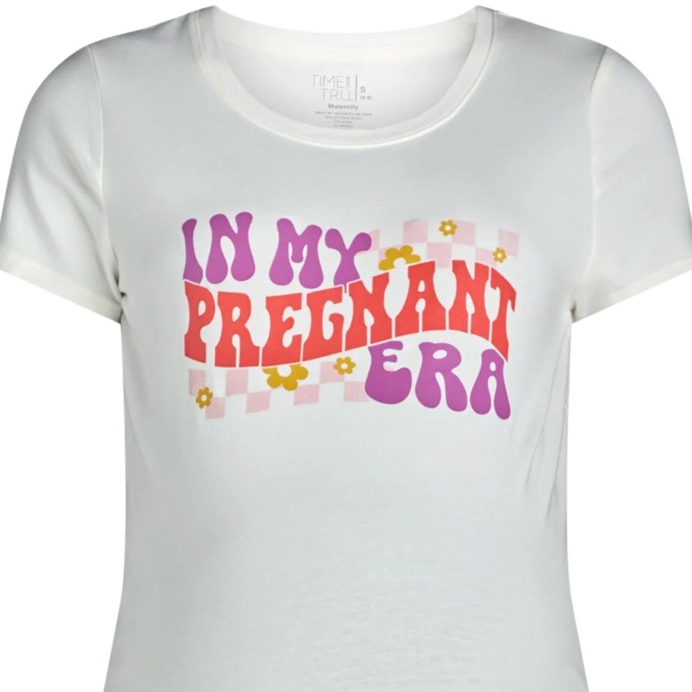 Time and Tru Women’s Maternity Graphic Tee